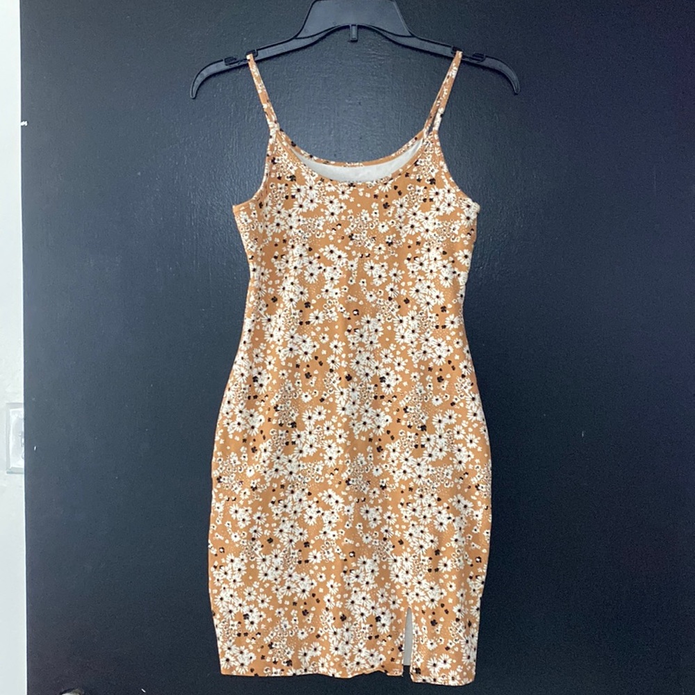 Nude floral bodycon dress